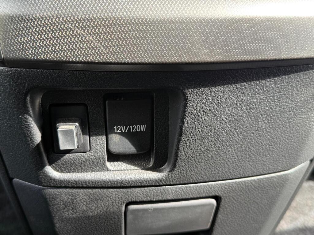 Toyota Vellfire 3.5L V6 2014 | Rare 4WD | Captain seats