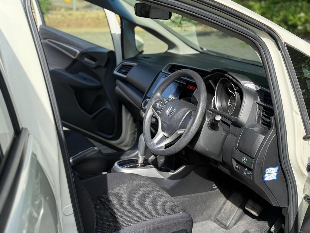 Honda Jazz 1.3 i-VTEC 2014 SE CVT Euro 6 (s/s) 5dr
