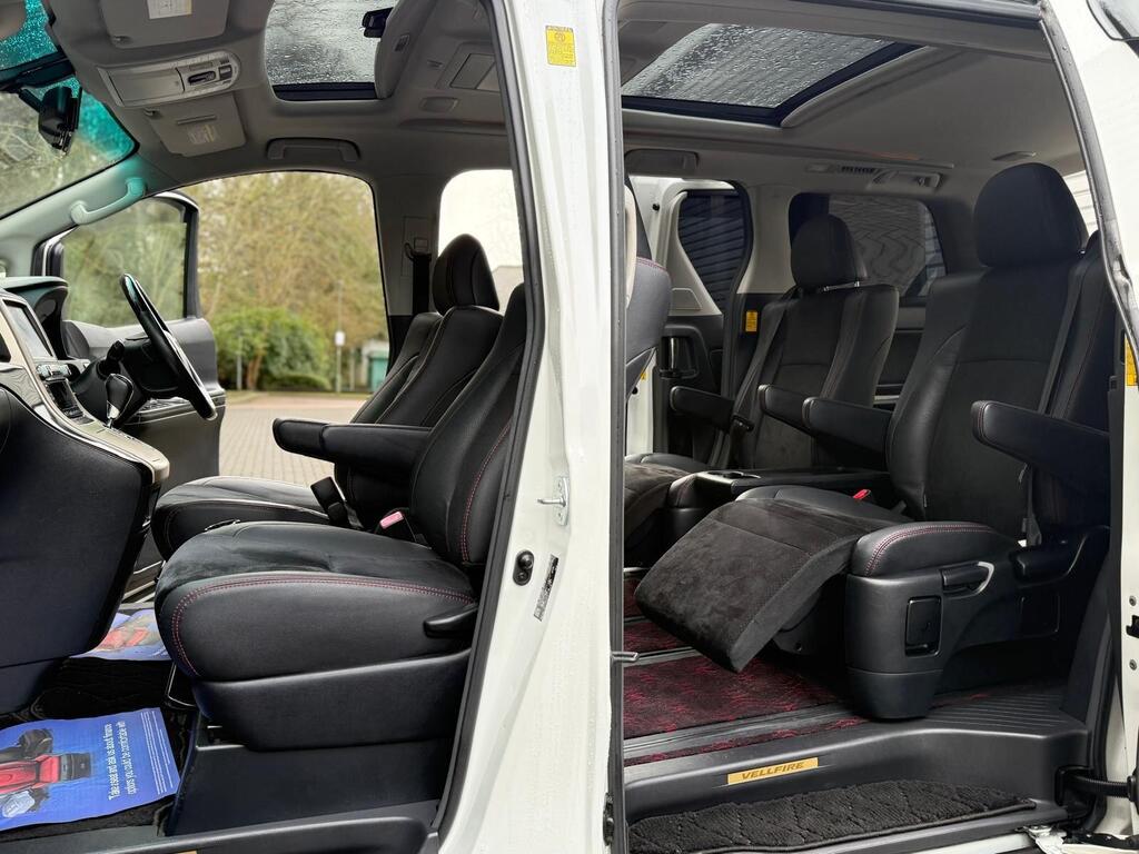 Toyota Vellfire 2013 Golden Eyes TRIM | Double Sunroof Grade 4B