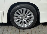 Toyota Vellfire 3.5L V6 2014 | Rare 4WD | Captain seats