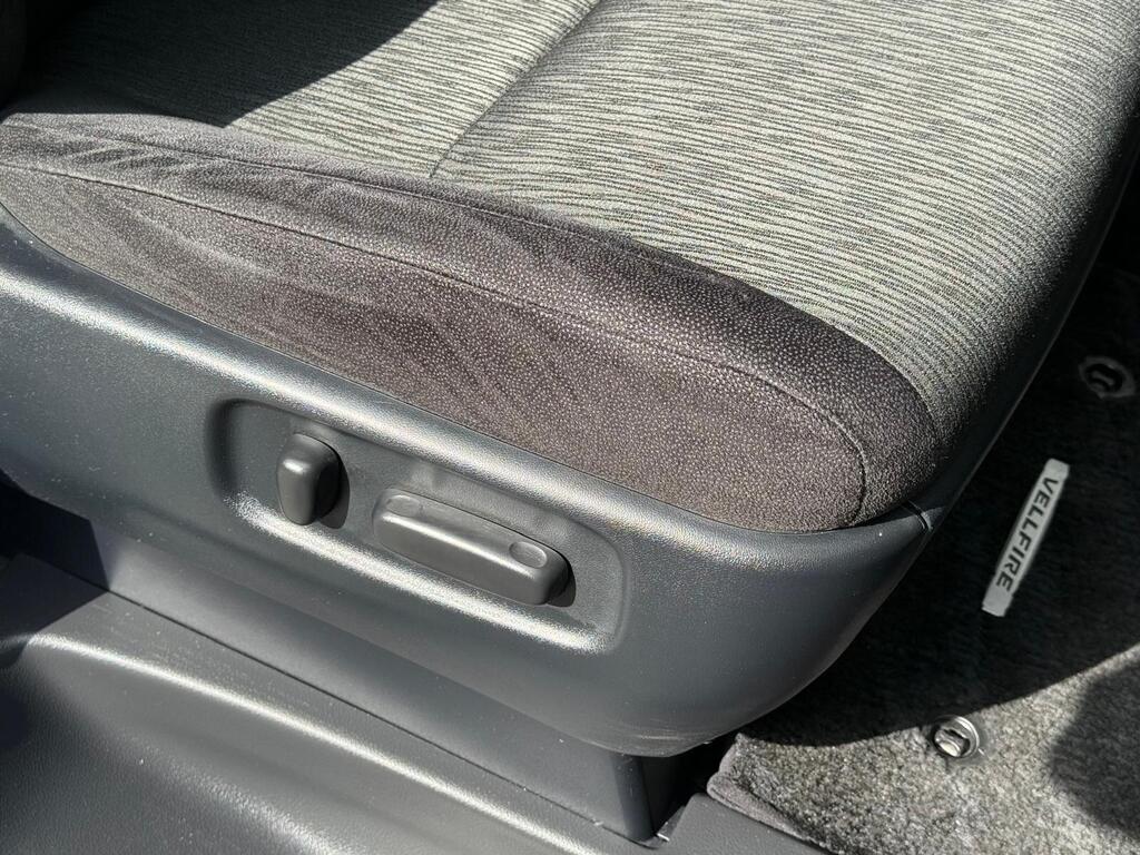 Toyota Vellfire 3.5L V6 2014 | Rare 4WD | Captain seats