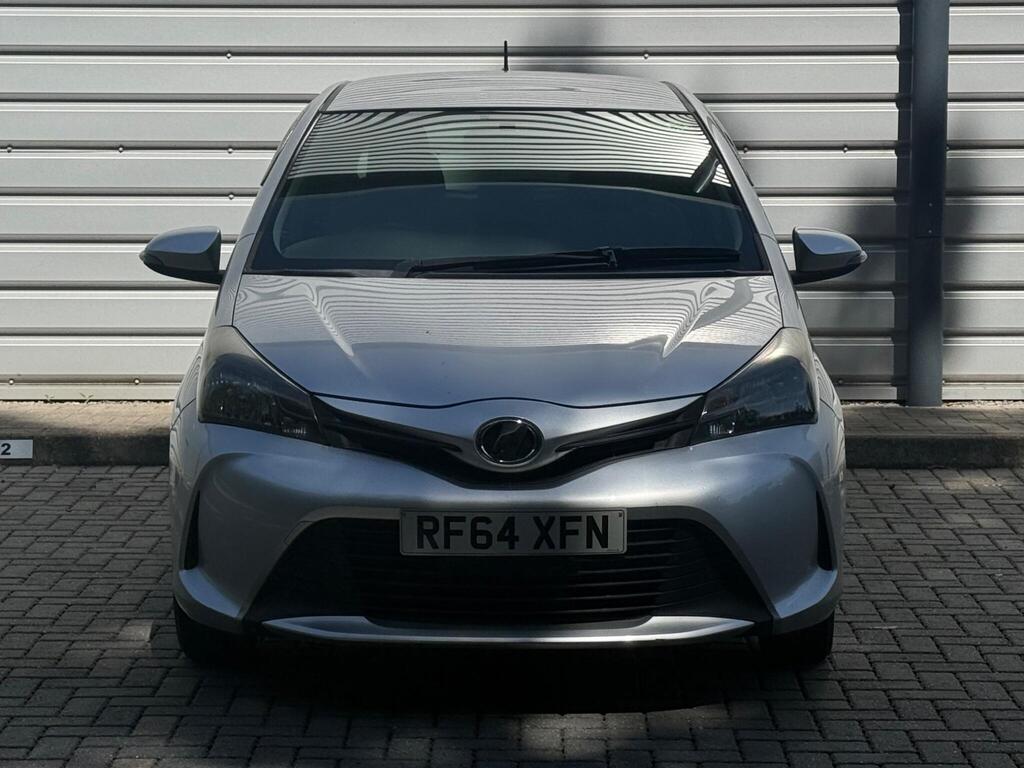 TOYOTA YARIS 2014 | Grade 4 | Genuine Low Miles