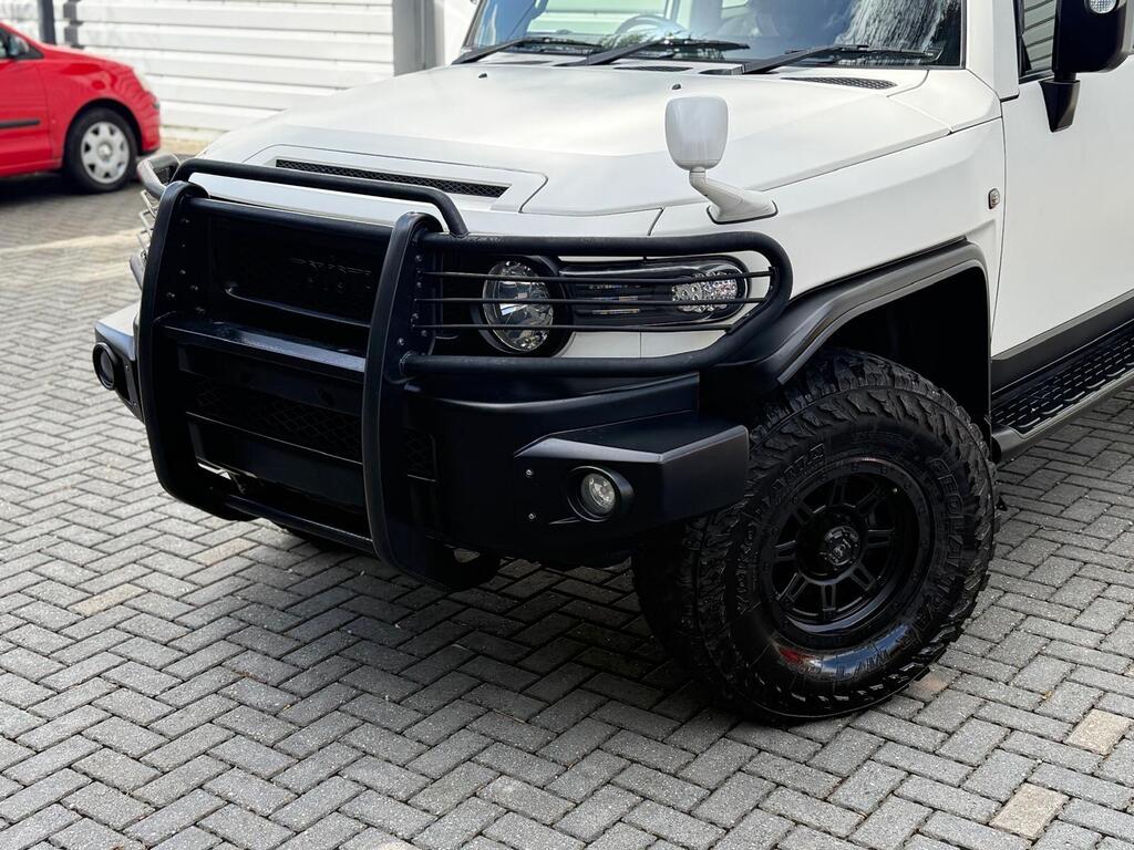 Toyota FJ Cruiser Ultimate Edition- 2014 Matt White