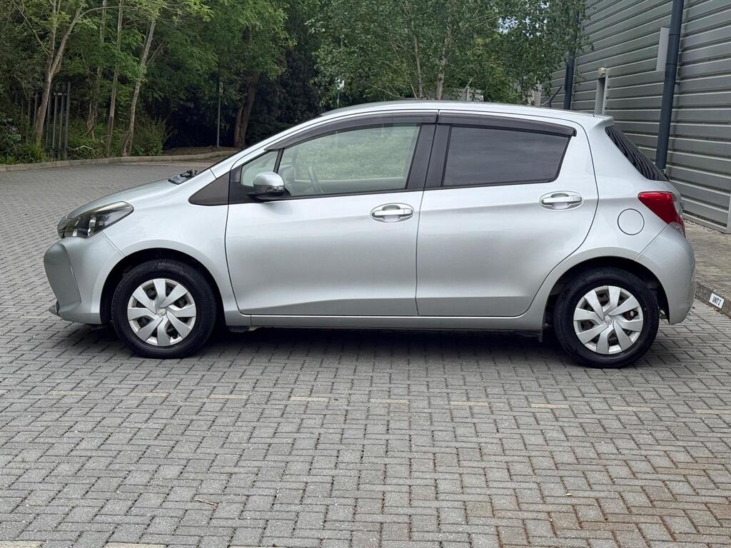 TOYOTA YARIS 2014 | Grade 4 | Genuine Low Miles