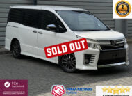 Toyota Voxy Premium body Kit, Hybrid 2015