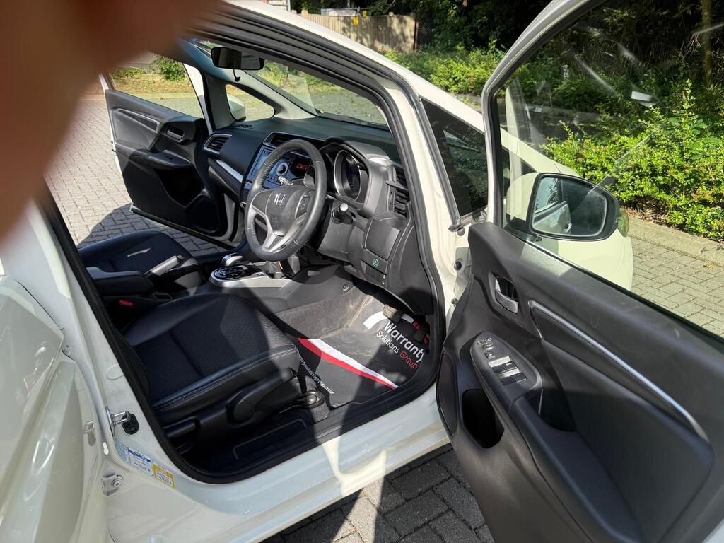 Honda Jazz 2014| Petrol Hybrid | Free 24M Warranty