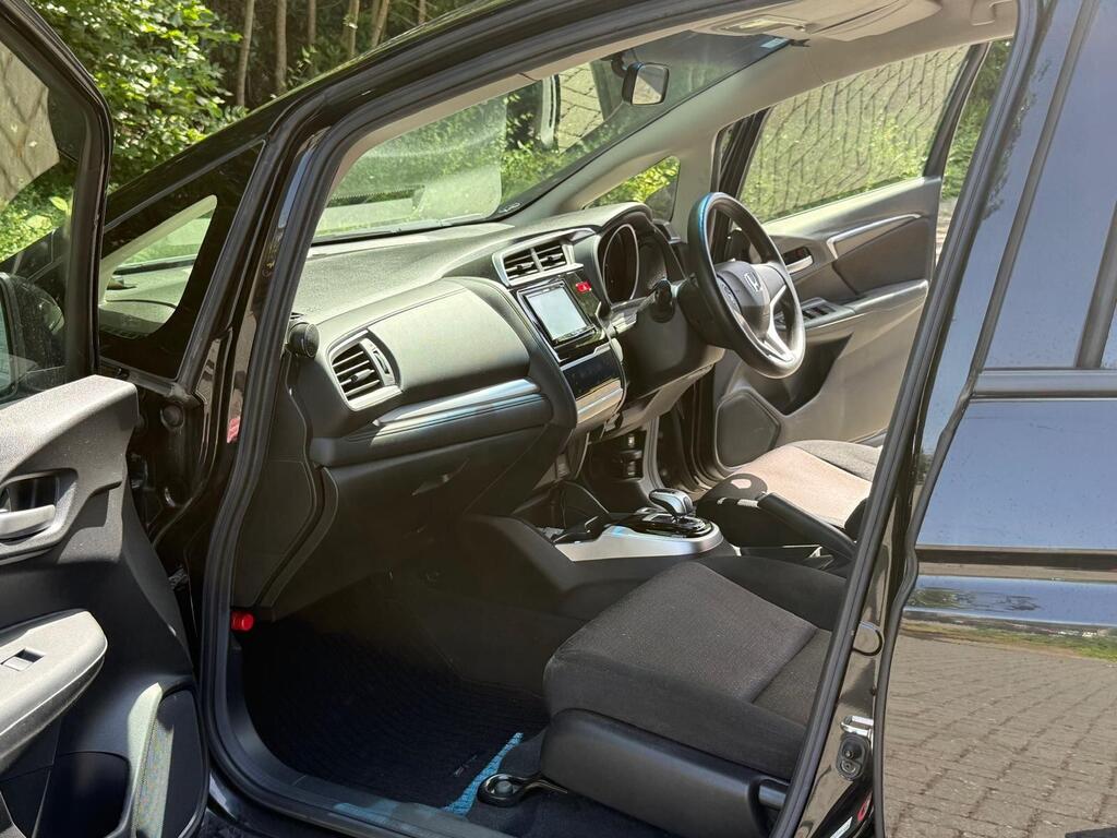 Honda Jazz 2015 | Petrol Hybrid | 24M Warranty