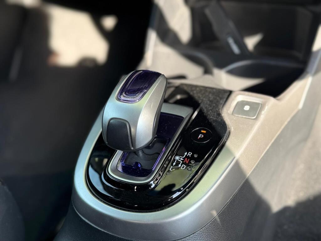 Honda Jazz / Fit Hybrid Petrol 2015 (65) stunning