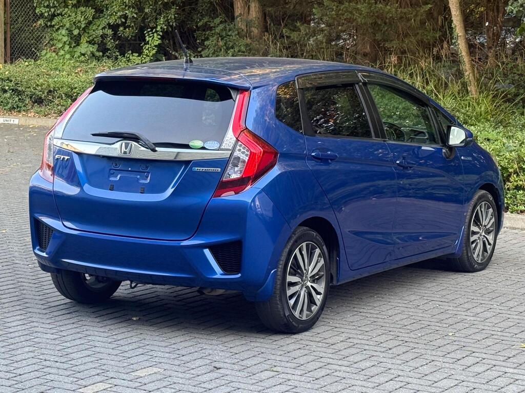 Honda Jazz Petrol Hybrid 2015 | Cruise control
