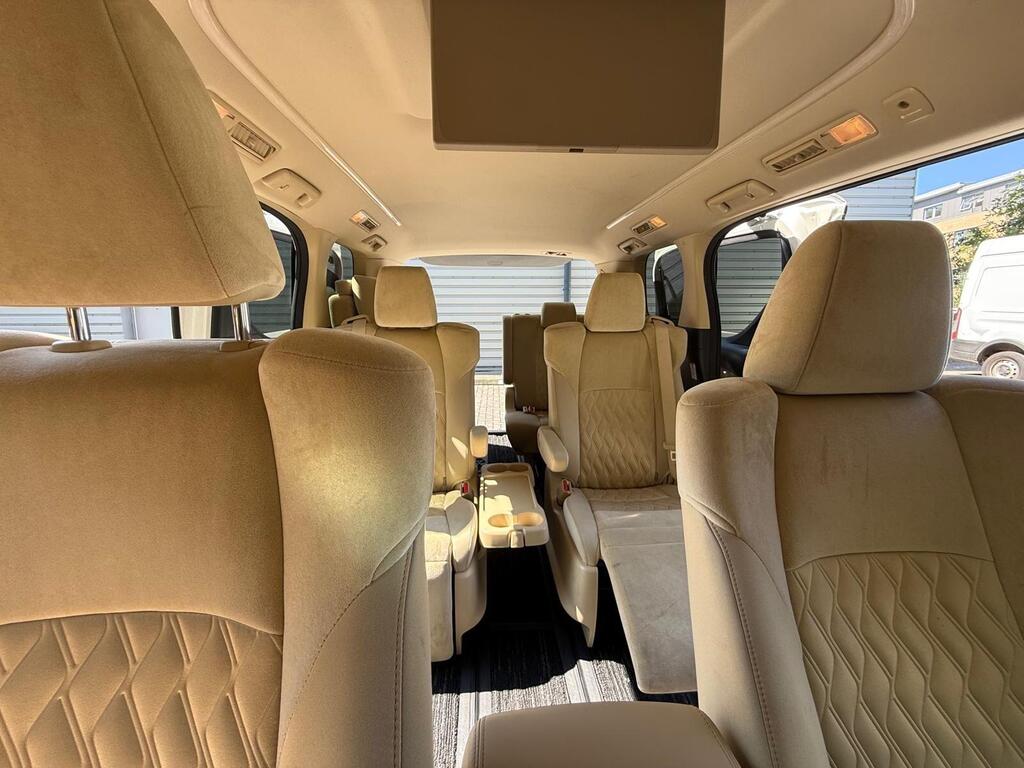 Toyota Alphard Petrol Hybrid 4 Wheel drive 2022