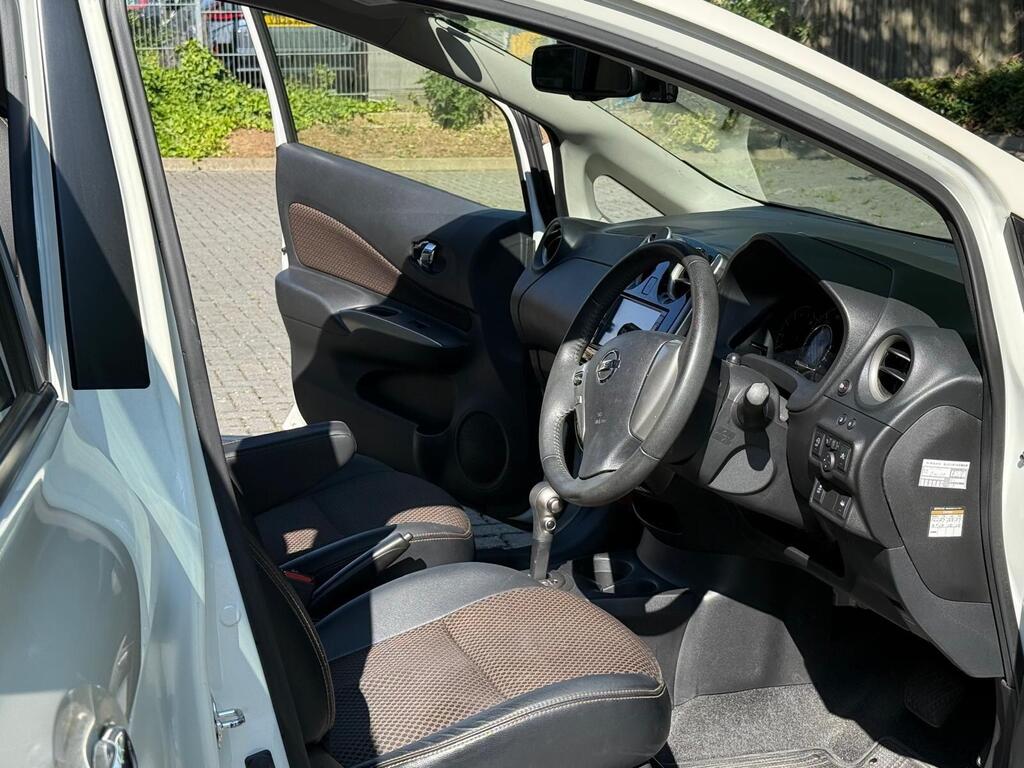 Nissan Note Medalist 2015 | Emergency Brake | Safety Pack