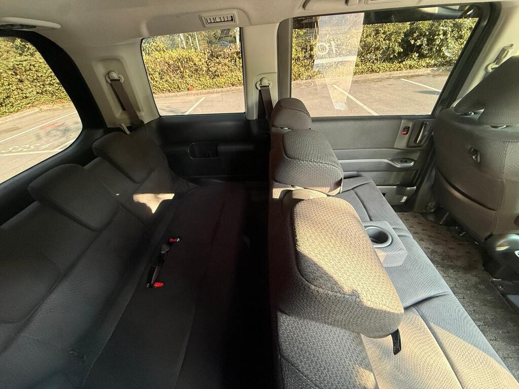 Honda Stepwagon Black Automatic 2013