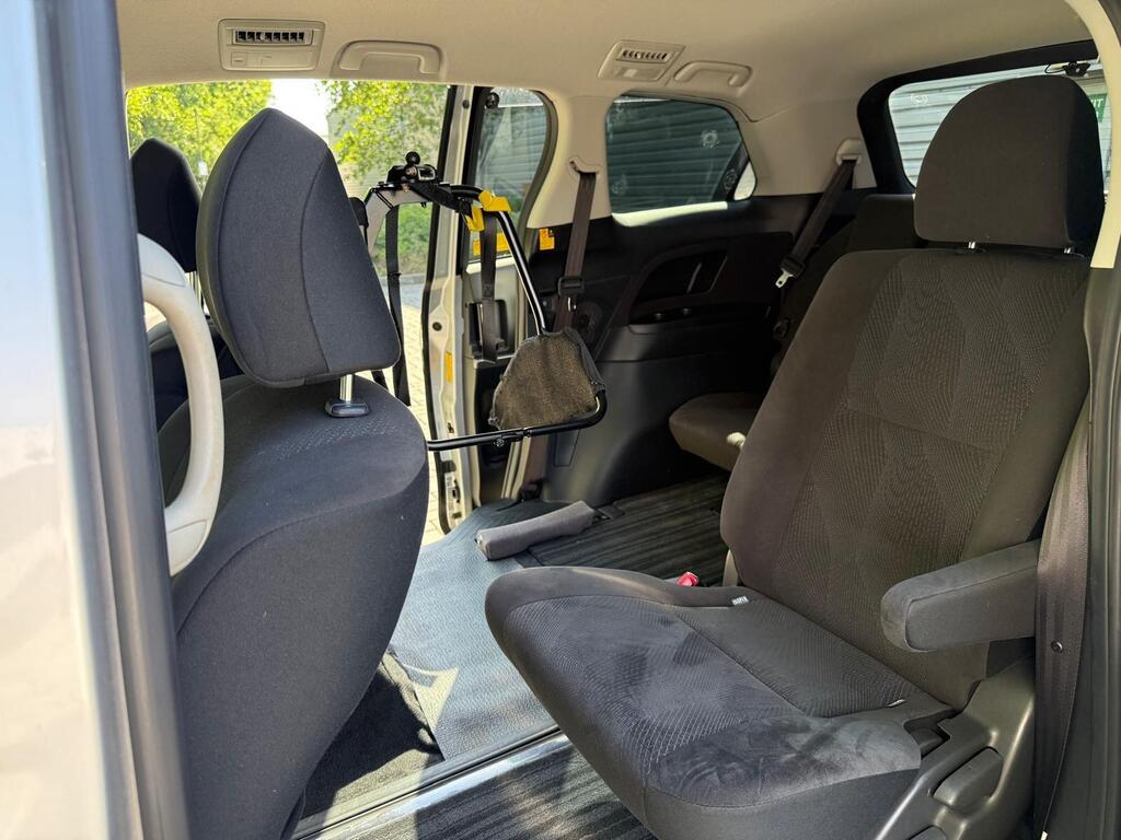 Toyota Estima 2014 Wheelchair Friendly Hand Driving Assist
