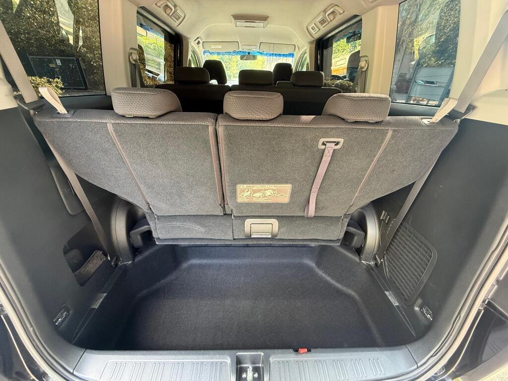 Honda Stepwagon Black Automatic 2013