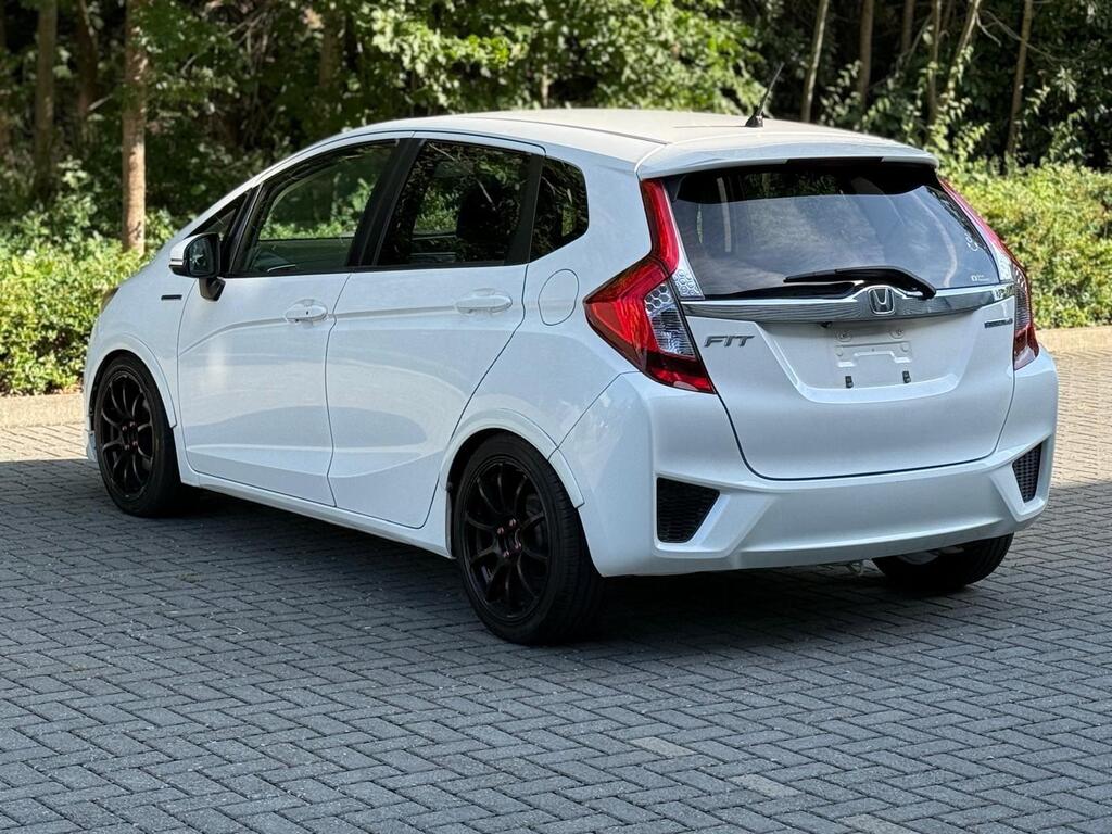 Honda Jazz / Fit Hybrid Petrol 2015 (65) stunning