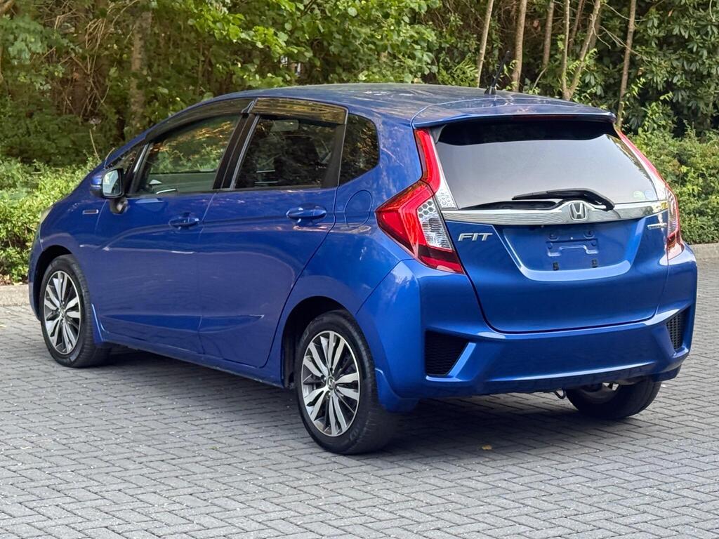 Honda Jazz Petrol Hybrid 2015 | Cruise control