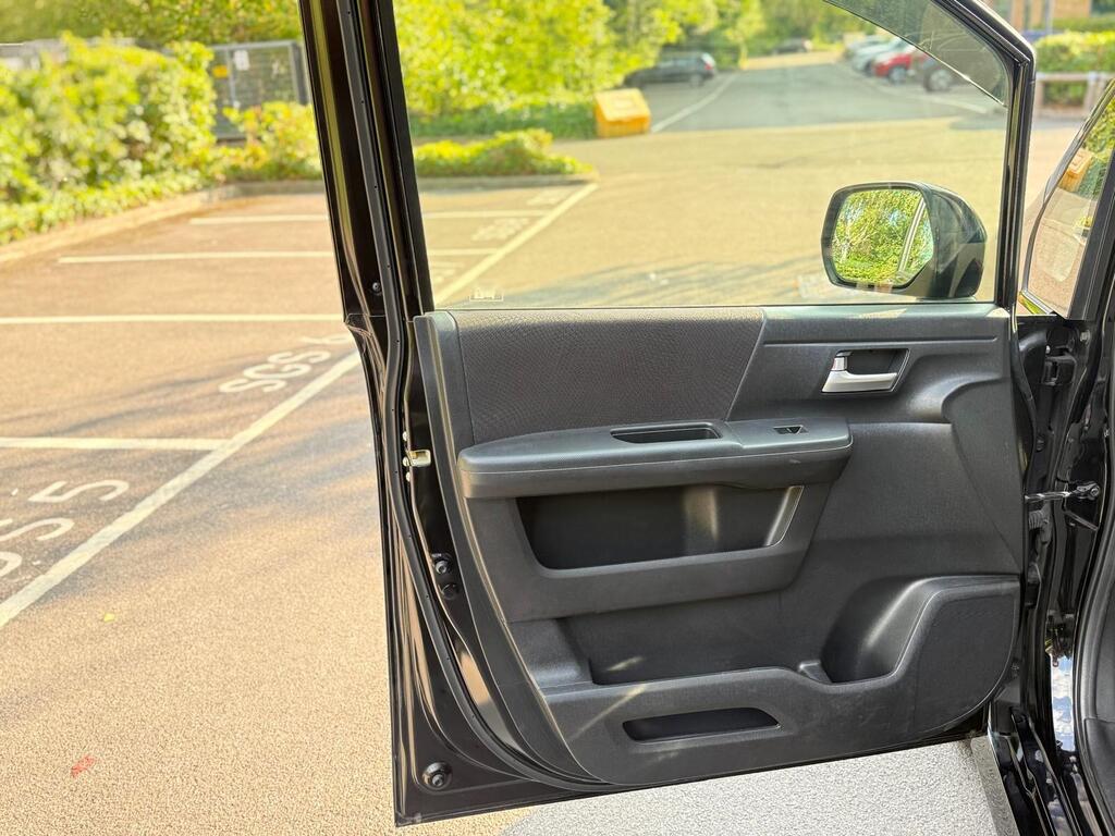 Honda Stepwagon Black Automatic 2013