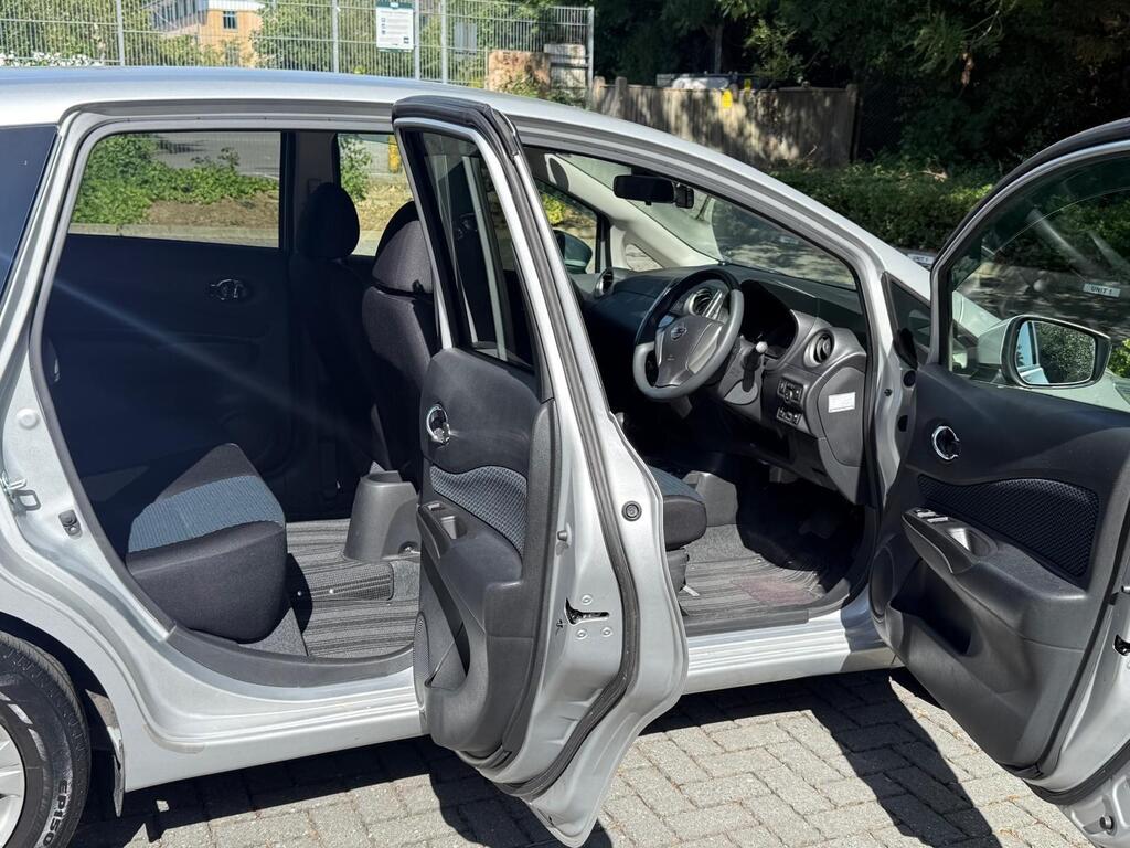 Nissan Note 1.2 DIG-S Acenta Premium Hatchback 2016 5dr Petrol CVT Euro 5 (s/s) (98 ps)