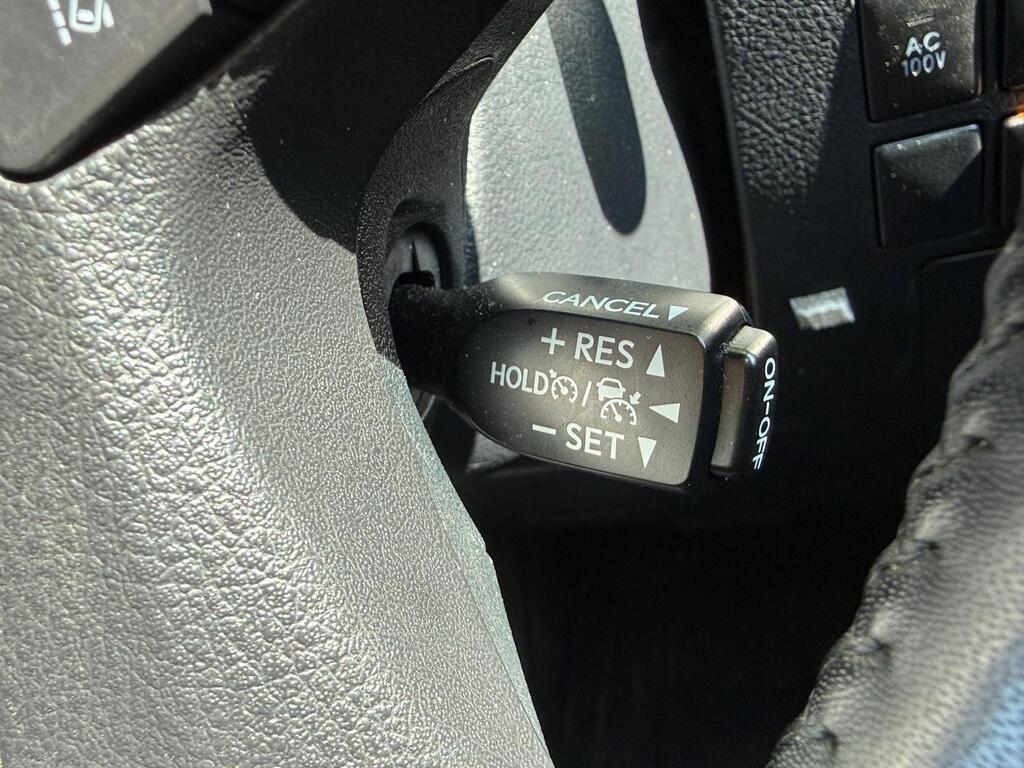 Toyota Alphard Petrol Hybrid 4 Wheel drive 2022