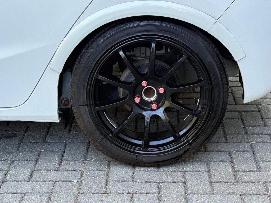Honda Jazz / Fit Hybrid Petrol 2015 (65) stunning