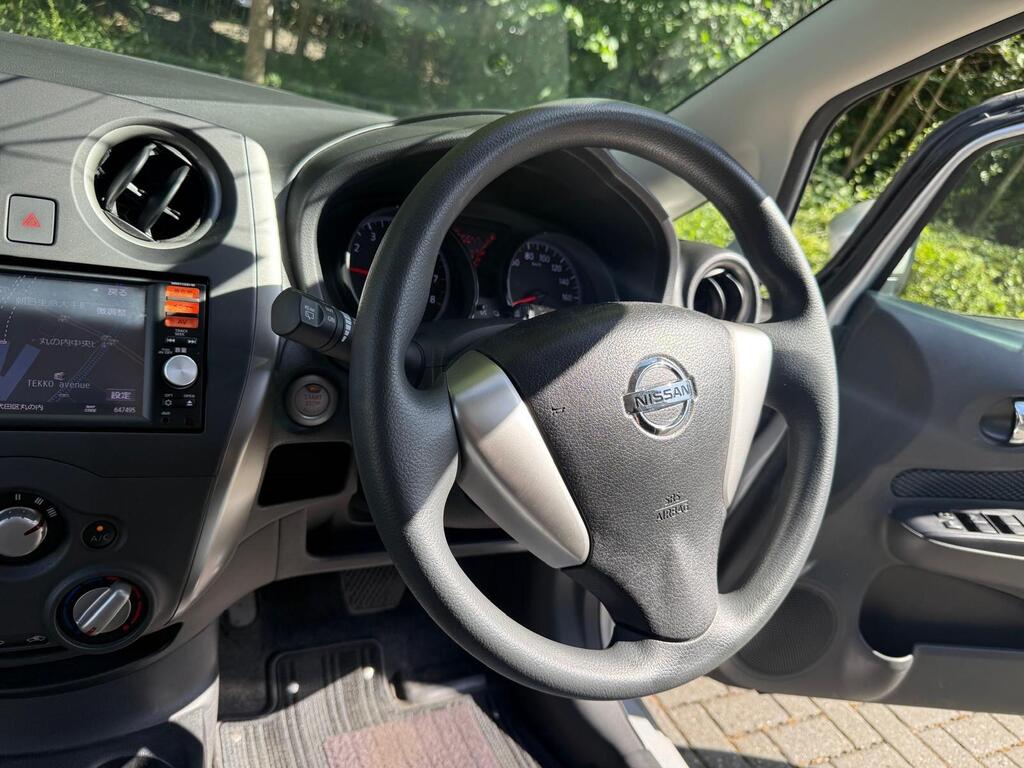 Nissan Note 1.2 DIG-S Acenta Premium Hatchback 2016 5dr Petrol CVT Euro 5 (s/s) (98 ps)