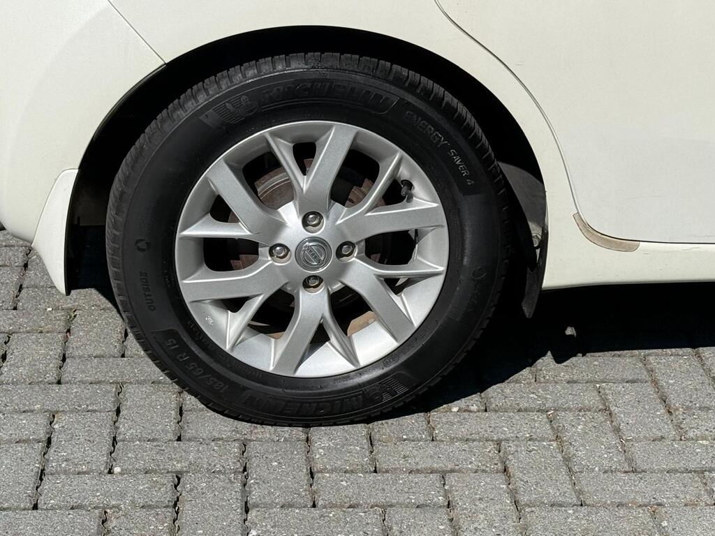 Nissan Note Medalist 2015 | Emergency Brake | Safety Pack
