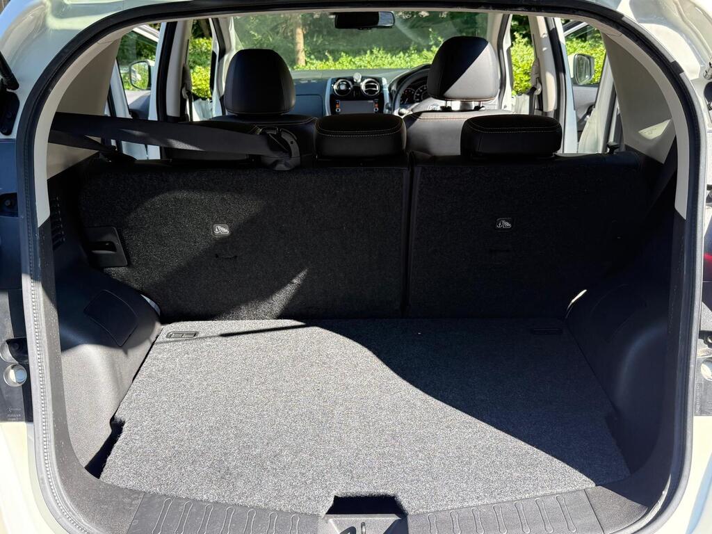 Nissan Note Medalist 2015 | Emergency Brake | Safety Pack