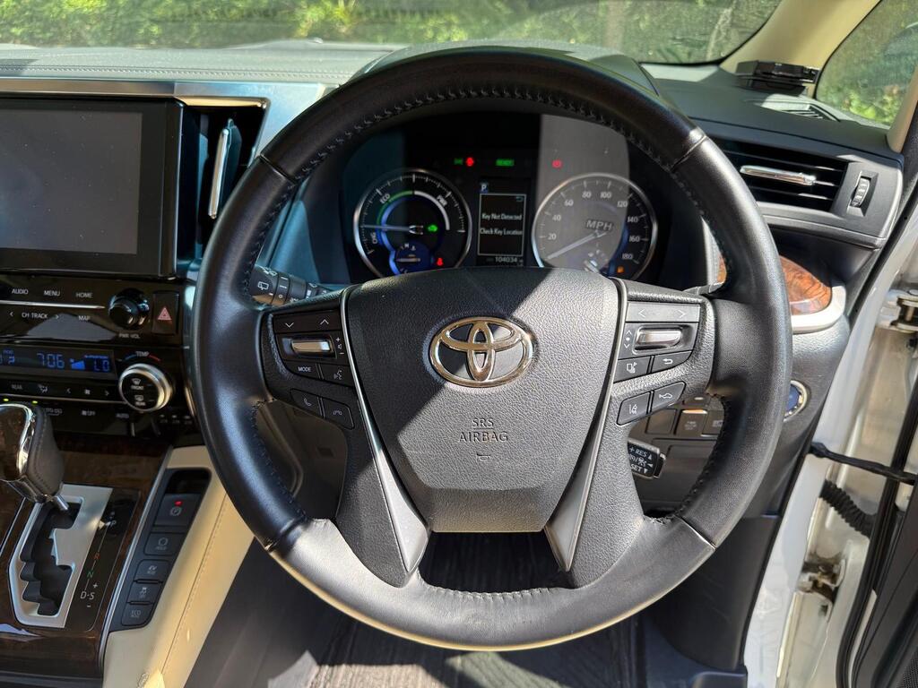 Toyota Alphard Petrol Hybrid 4 Wheel drive 2022