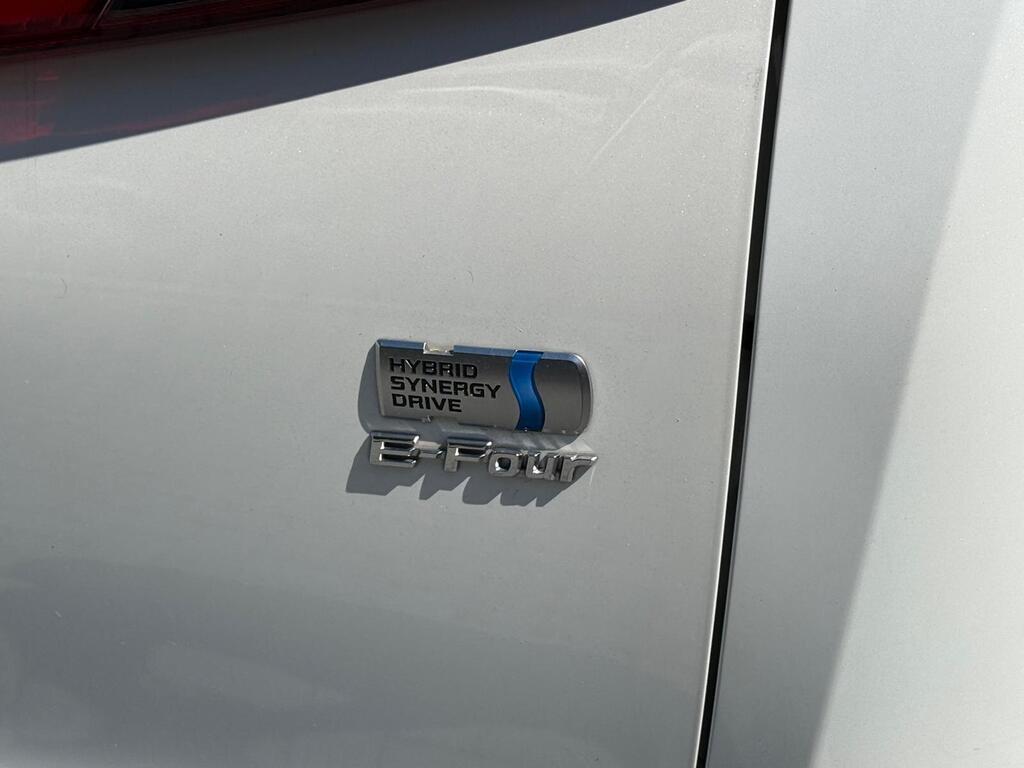 Toyota Alphard Petrol Hybrid 4 Wheel drive 2022
