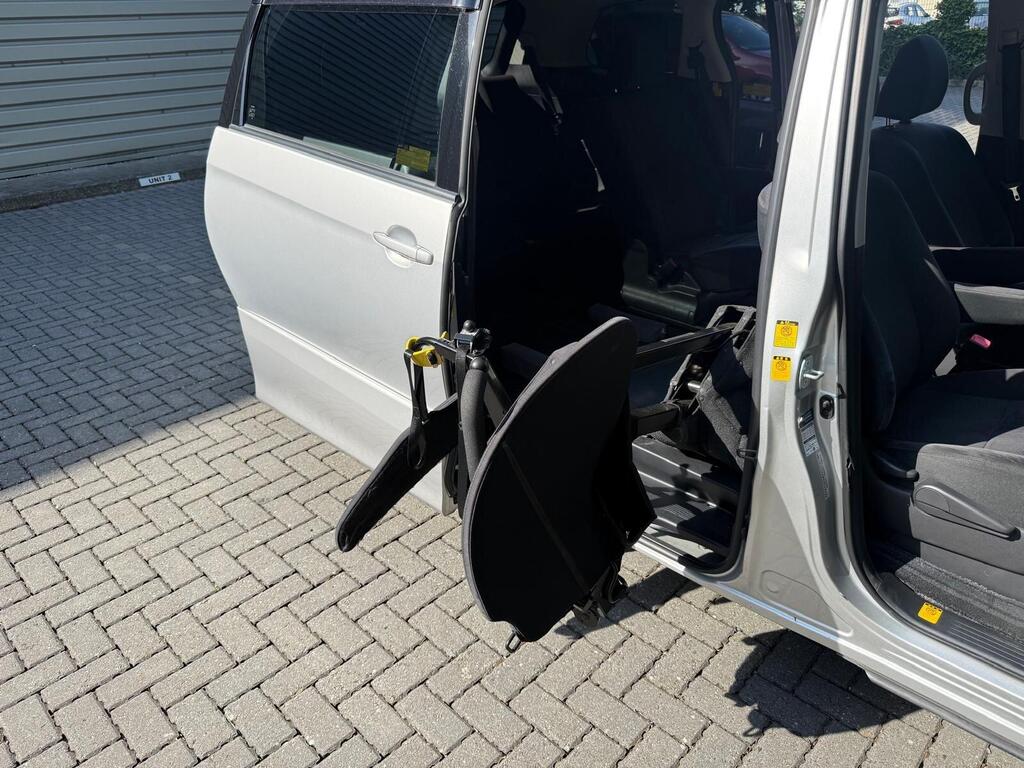 Toyota Estima 2014 Wheelchair Friendly Hand Driving Assist