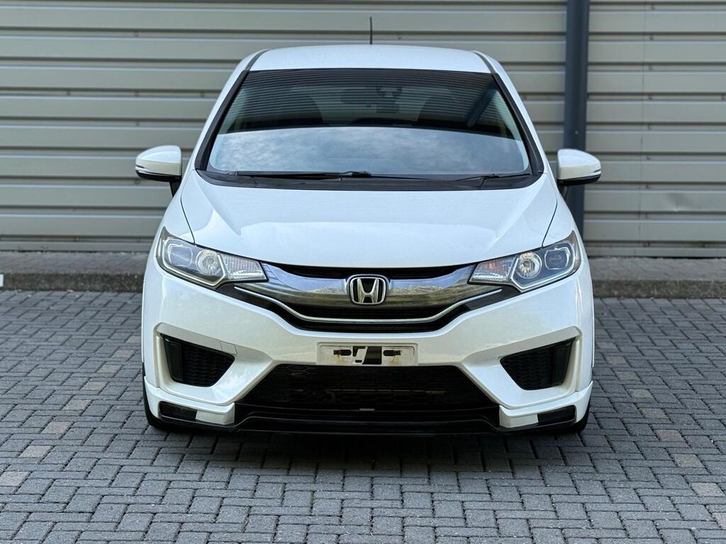 Honda Jazz / Fit Hybrid Petrol 2015 (65) stunning