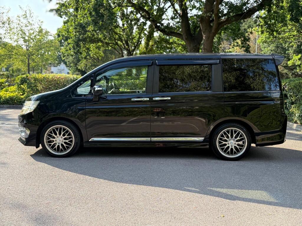 Honda Stepwagon Black Automatic 2013
