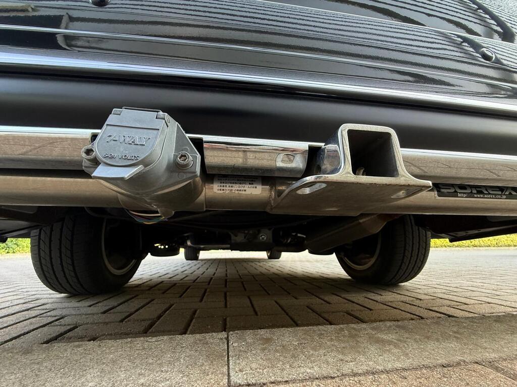 Toyota Vellfire 4 Wheeldrive V6 Modelista Bodykit 2013