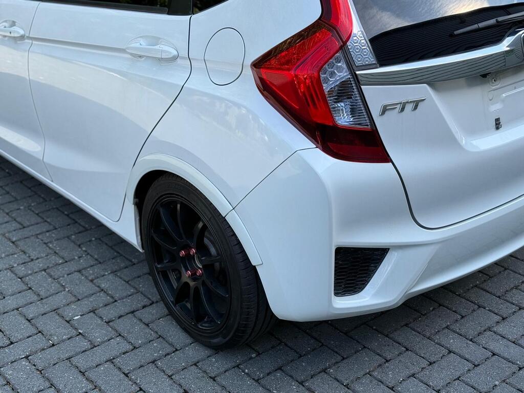 Honda Jazz / Fit Hybrid Petrol 2015 (65) stunning