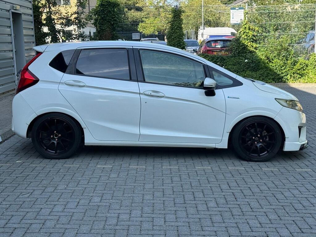 Honda Jazz / Fit Hybrid Petrol 2015 (65) stunning