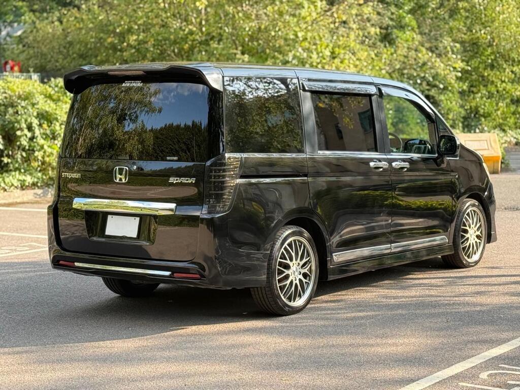 Honda Stepwagon Black Automatic 2013