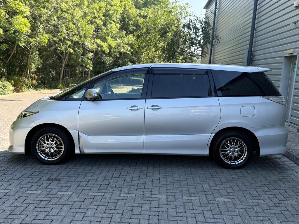 Toyota Estima 2014 Wheelchair Friendly Hand Driving Assist