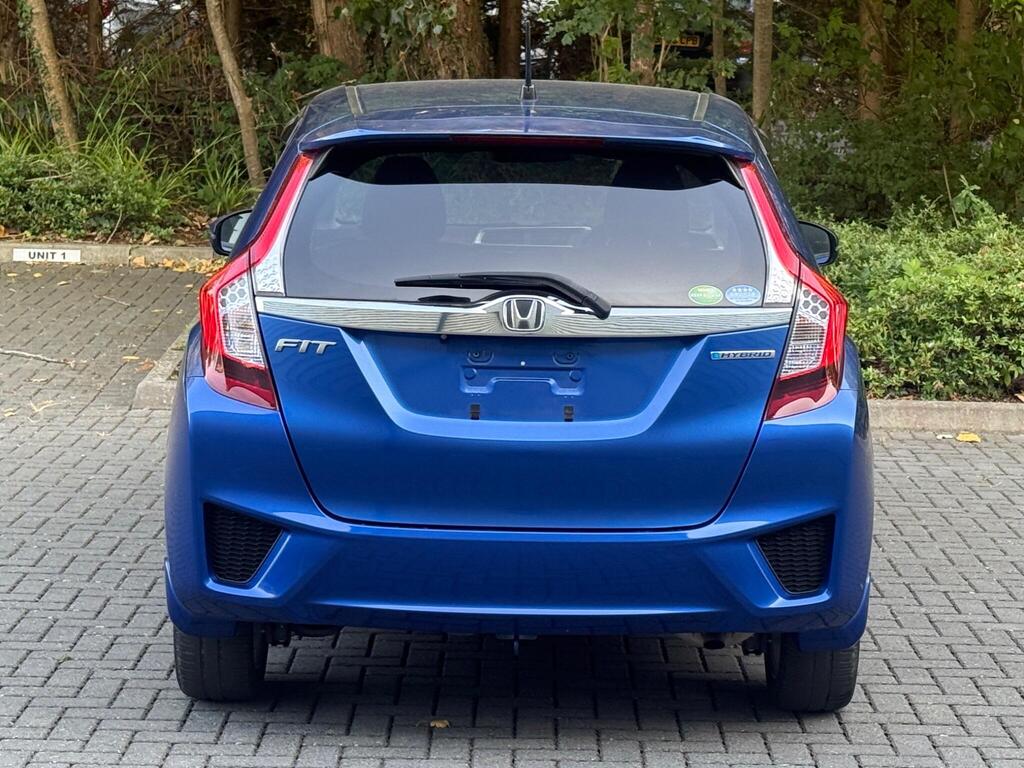 Honda Jazz Petrol Hybrid 2015 | Cruise control