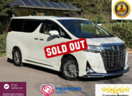 Toyota Alphard 2018 Petrol 2.5 Hybrid | 4WD | Facelift