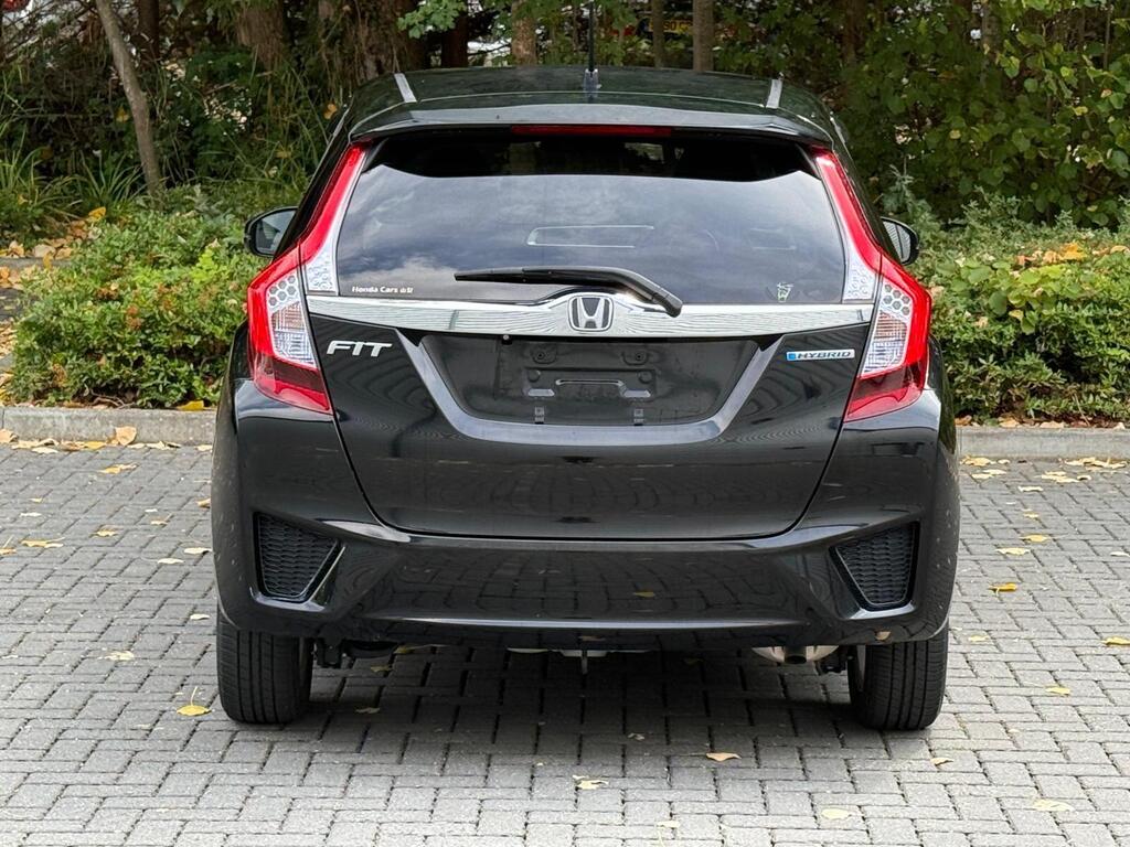 Honda Jazz 2015 | 1.5L Petrol Hybrid | 24M Warranty