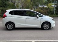 Honda Jazz FIT Hybrid 2015