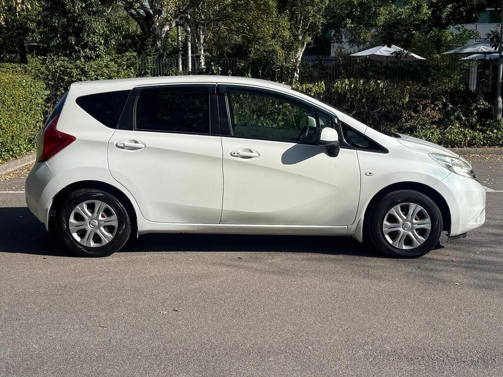 Nissan Note 2014 1.2 DIG-S Acenta Premium Hatchback 5dr Petrol CVT Euro 5 (s/s) (98 ps)