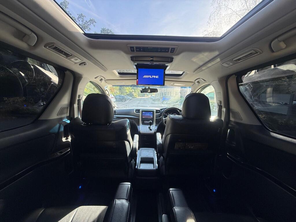 Toyota Alphard  2012 | 2400cc | Double sunroof | Alloy wheels