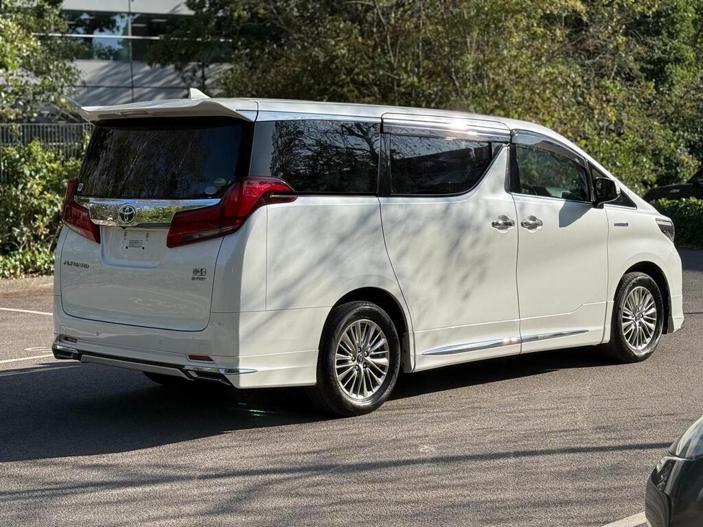 Toyota Alphard 2018 Petrol 2.5 Hybrid | 4WD | Facelift