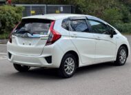 Honda Jazz FIT Hybrid 2015