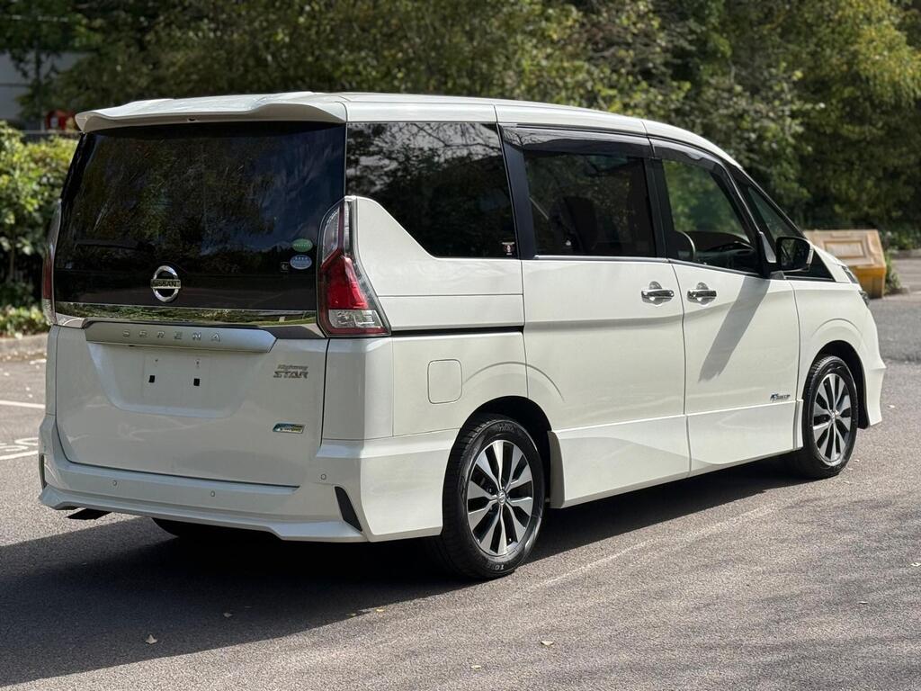 Nissan Serena 2017- Highway Star | Top Spec | Grade 4.5