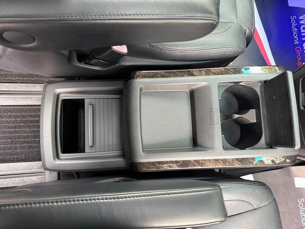 Toyota Alphard Premium Leather seats, 2013 White