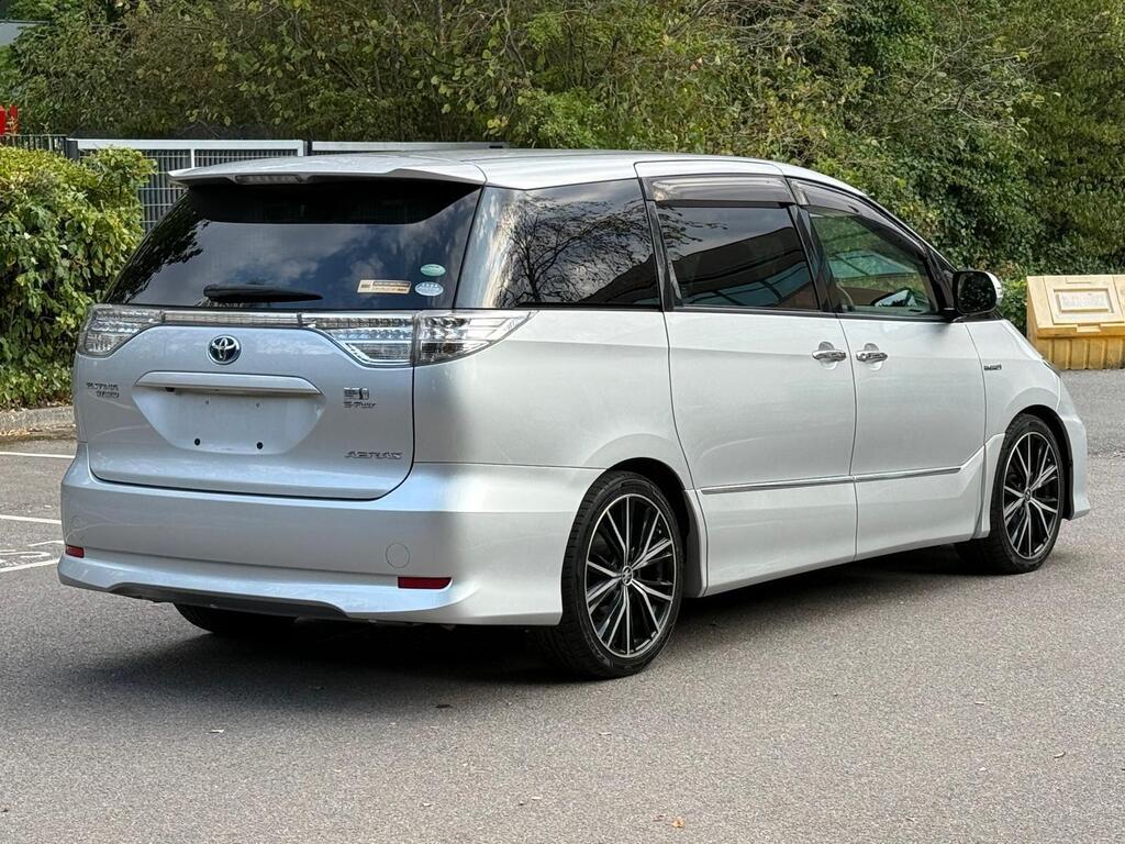 Toyota Estima Aeras G 2.4L 2015 Petrol Hybrid | Immaculate Condition