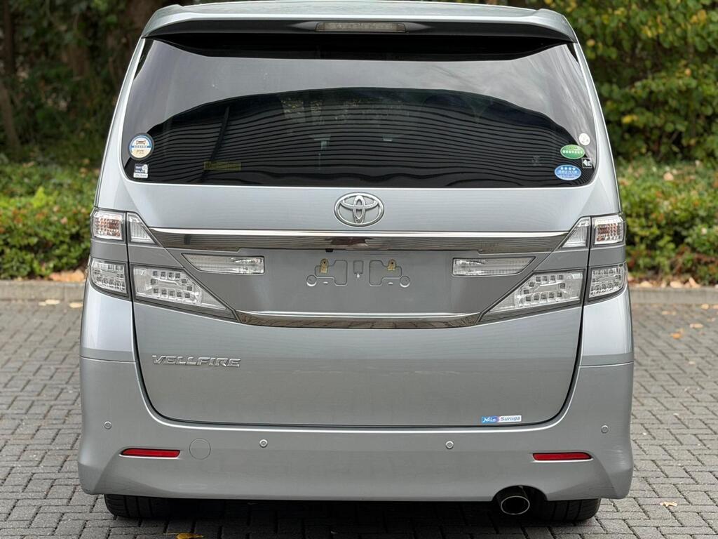 Toyota Vellfire 2014 8 seater 2.4 Petrol Grey Immaculate