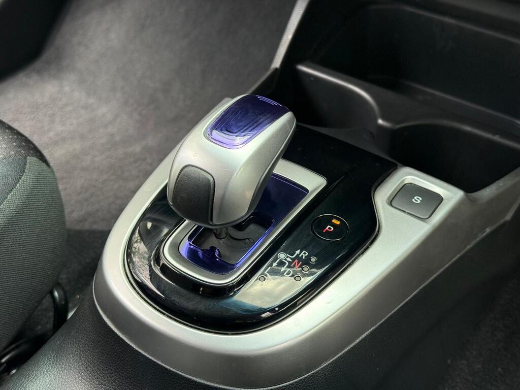 Honda Jazz FIT Hybrid 2015